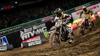 Die kostenlosen PS Plus Spiele im Dezember sind Titanfall 2 und Monster Energy Supercross