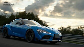 Der Toyota GR Supra RZ ‘20 ist zusammen mit dem Update v1.57 jetzt in Gran Turismo Sport verfügbar