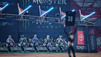 Monster Energy Supercross 4 erscheint am 11. März 2021 für PlayStation 4, PlayStation 5, Xbox Series X|S, Xbox One, PC/Steam und Google Stadia